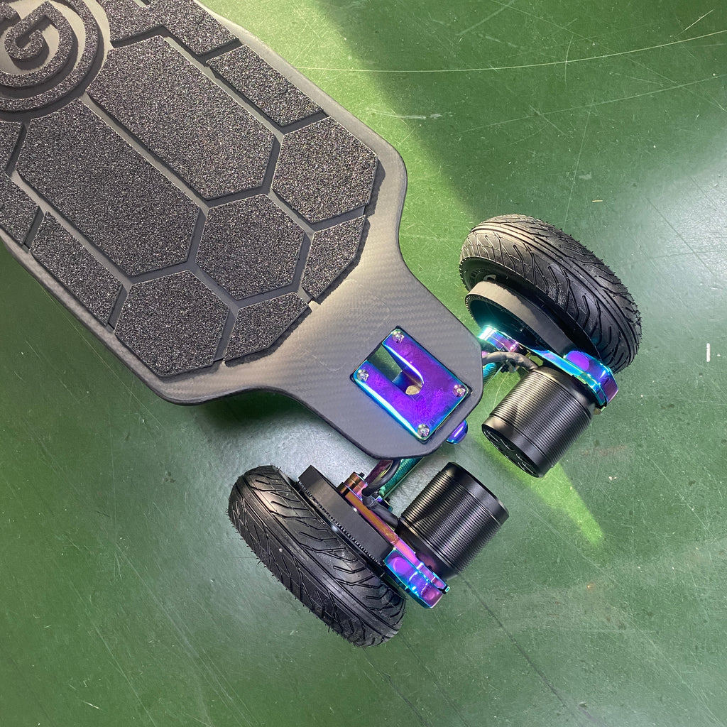 Ownboard Carbon ZEUS Max AWD Electric Skateboard (Gear drive option)