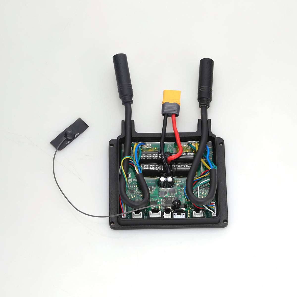 ホビーウイングESC 新製品】ホビーウイングのESC 2種 〜 XR10 PRO WP ESC & EZRUN