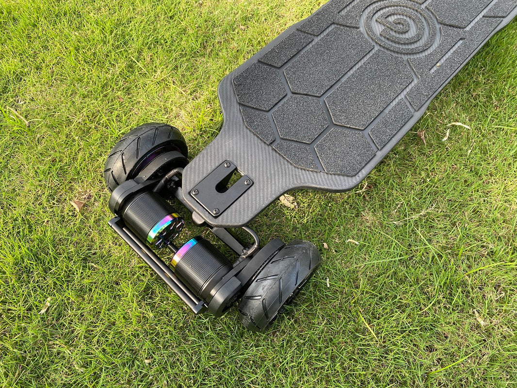 Ownboard Carbon ZEUS Max AWD All Terrain Electric Skateboard With ownboard-carbon-zeus-max-awd-all-terrain-electric-skateboard-with